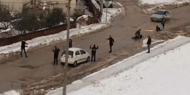 Dayı yeğenine kurşun yağdırdı!