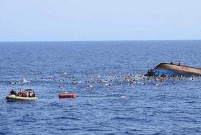 Sığınmacıları taşıyan tekne alabora oldu