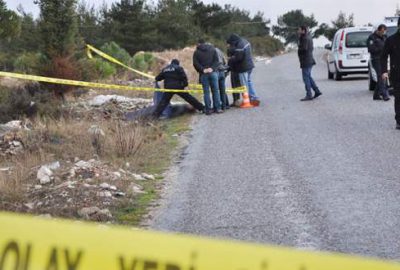 Döverek öldürüp ormanlık alana attılar