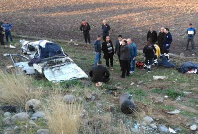 Katliam gibi kaza: 5 ölü, 2 yaralı