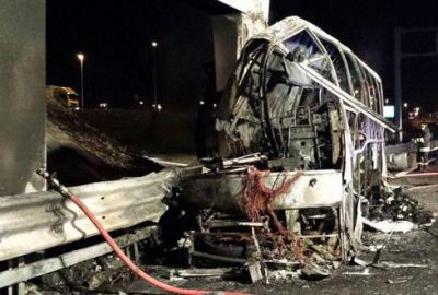 İtalya’da otobüs kazası: 16 ölü