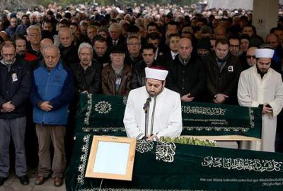 Oyuncu Ayberk Atilla son yolculuğuna uğurlandı