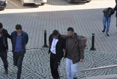 Bursa’da zehir tacirlerine operasyon: 3 tutuklama
