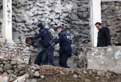 Ankara’da polise otomatik silahlarla ateş açıldı