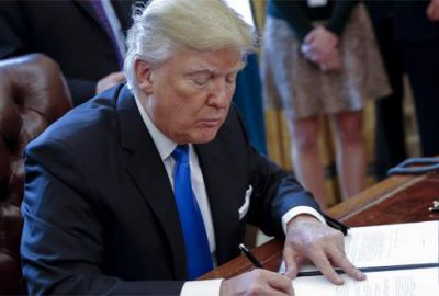 Trump Meksika sınırına duvar inşa edilmesini onayladı