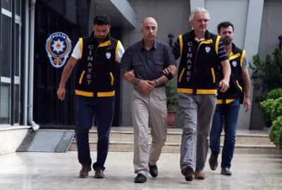 Birlikte yaşadığı kadını ve annesini öldüren polis için karar