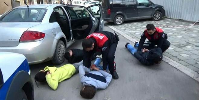 Bursa’nın ‘Arka Sokaklar’ timi