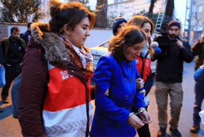 Bebeğini denize atan anne ve sevgilisi tutuklandı