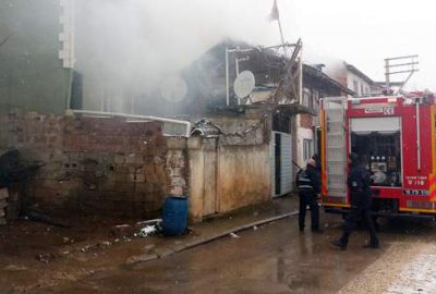 Suriyelilerin yaşadığı evde çıkan yangın korkuttu