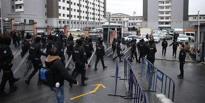 Ortaköy saldırısıyla ilgili 14 şüpheliye tutuklama talebi