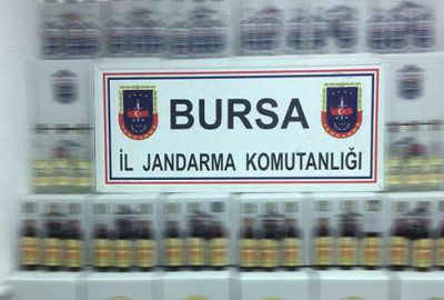 Bursa’da bin 590 şişe sahte içki ele geçirildi