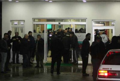 Alkollü sürücü yol kenarındaki yayalara çarptı: 2 ölü