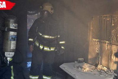 Çakmakla oyun evi yaktı