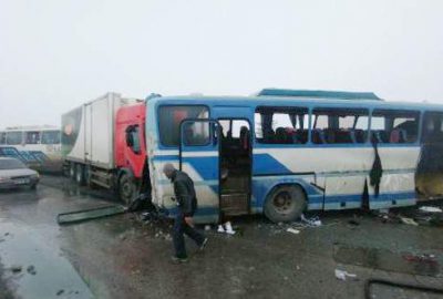 İki ayrı zincirleme kaza: 38 yaralı