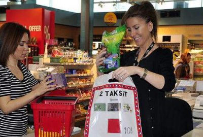 Gümrüksüz alışveriş 932 milyon Euro