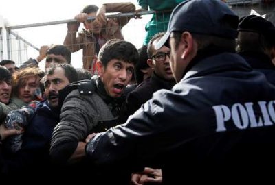 Yunan bakana protesto şoku