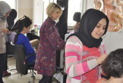 Hem öğreniyorlar hem para kazanıyorlar