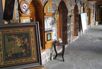 Bursa'nın merkezinde yer alan Balibey Han, tarihi, mimarisi ve turistik