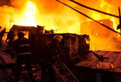 Yangın 15 bin kişiyi evsiz bıraktı