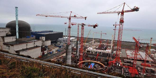 Fransa’da nükleer santralde patlama