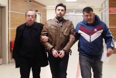 Darbeci pilot, annesinin evinde yakalandı