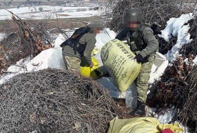 Dere yatağında 1 ton 211 kilogram uyuşturucu ele geçirildi