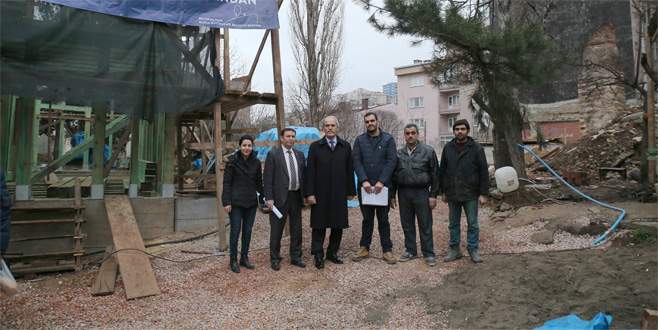 Bursa’da tarihi semt bir eser daha kazanıyor