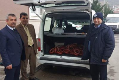 Açıkta satılan sucuklar toplandı