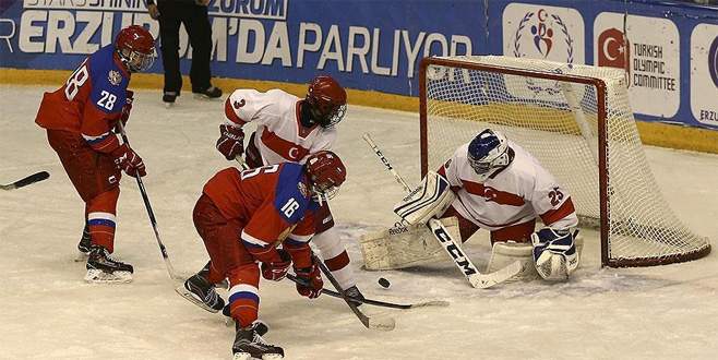 Buz hokeyinde Rusya’ya 42-0 mağlup olduk