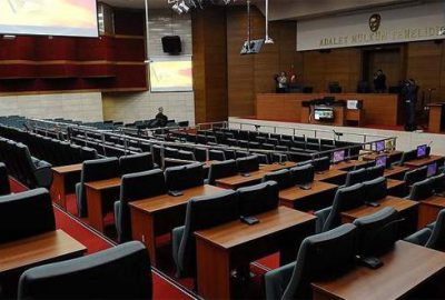 Tutuklu 48 askeri öğrenci için tahliye kararı