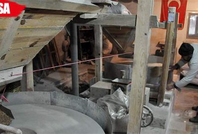 Şehir stresinden bıktı 350 yıllık su değirmeni aldı