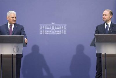 Başbakan: Kuzey Kıbrıs Türk tarafı çözümde bir adım önde