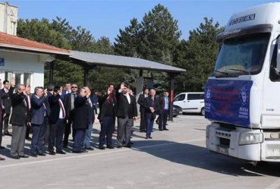 Bursa’dan Batman’a 2 yardım TIR’ı