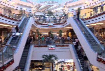 AVM’de kavga, paniğe neden oldu