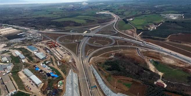 Cumhurbaşkanı erteledi, ama otoyol için Başbakan geliyor!