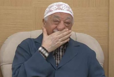 Mahkeme Başkanı’ndan FETÖ’cüye: ‘Sırıtarak konuşma…’