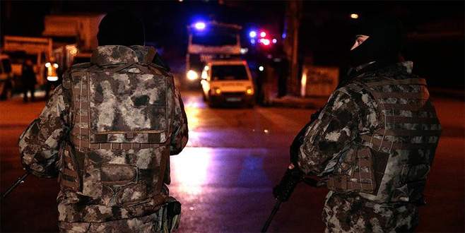 Ankara’da bin 200 polisle operasyon
