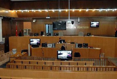 Darbeci askerleri, kışladan alkışlarla uğurlamışlar