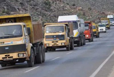 Arkadaşlarının cenazesini 120 iş makinesiyle karşıladılar