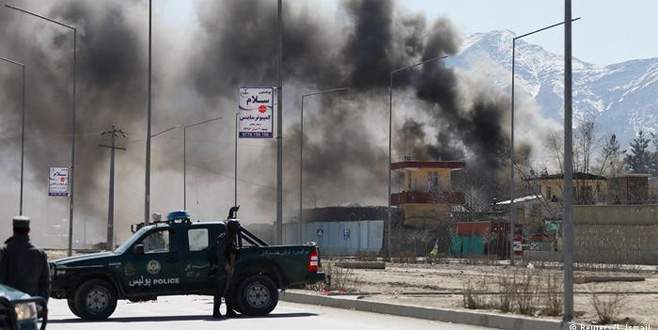 Taliban Kabil’e saldırdı