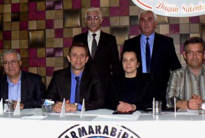 Zeytin üreticisine düzenli bakım eğitimi