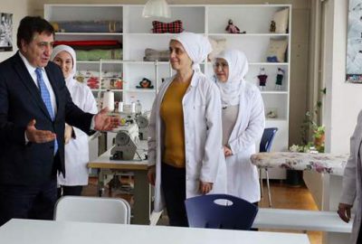 Vali Küçük’ten LÖSEV’e destek