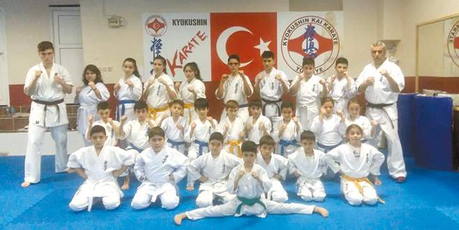 Kestel’in minik şampiyonları