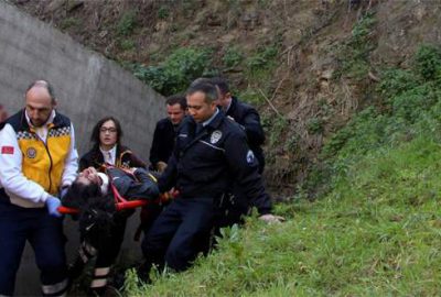 Bursa manzarası izlerken surlardan düştü