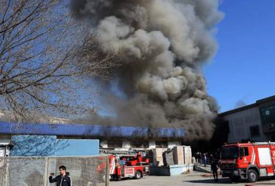 Fabrikada korkutan yangın