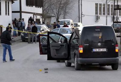 Silahlı saldırıya uğrayan doktor hayatını kaybetti