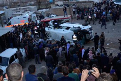 TIR ile minibüs çarpıştı: Ölü ve yaralılar var