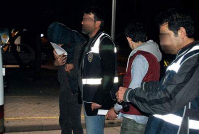 Kredi kartı dolandırıcıları yakalandı