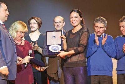 Engellilerle aynı sahnede