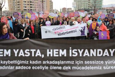 Nilüfer’de kadınlardan sessiz yürüyüş